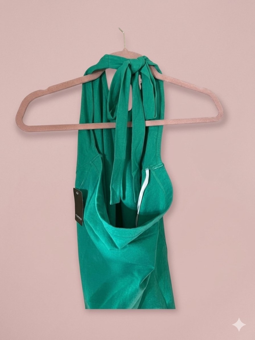 Green Halter Top. Torrid Size 2. W 18-20